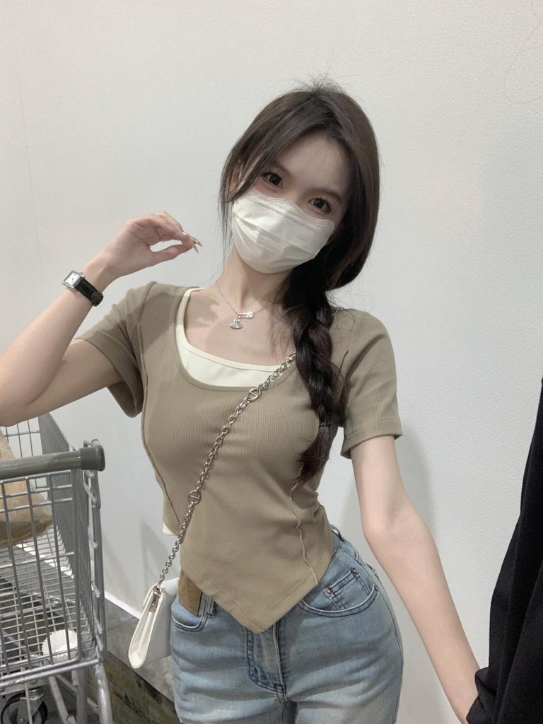 2024 Summer Women's Square Neck Slim Contrast Color Fake Two Piece Fishbone Design Short Sleeve Women's Tops T-Shirt Trendy