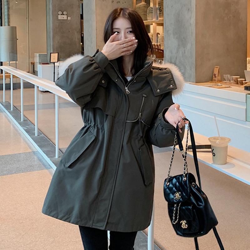 Autumn and Winter Plus Velvet Jacket Women's Loose Cotton Jacket Short Hooded Style Overcomes Casual Cotton Jacket