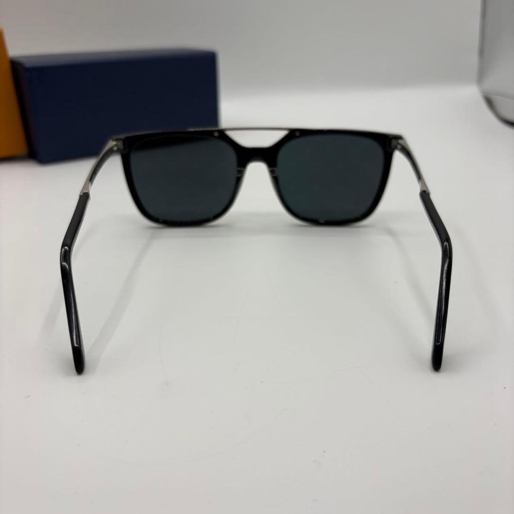 Used LOUIS VUITTON Louis Vuitton Sunglasses Mix ABC9056