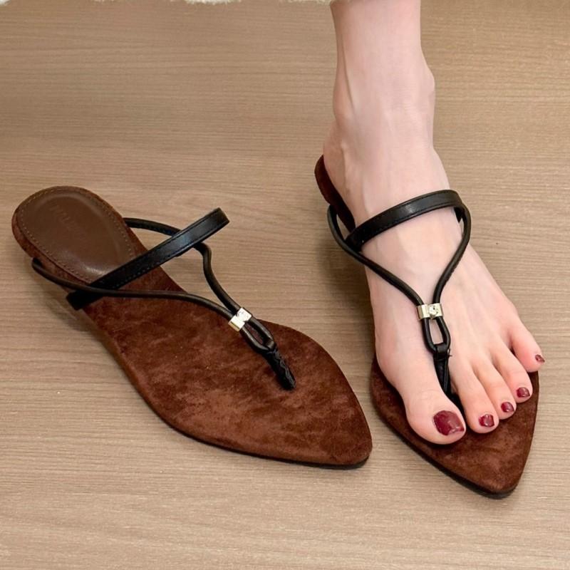 

Мода 2025 Новые летние женские сандалии-шлепанцы с перекрестными ремешками и открытым носком, заостренные, на пляж, с повседневной подошвой, модные сандалии 40