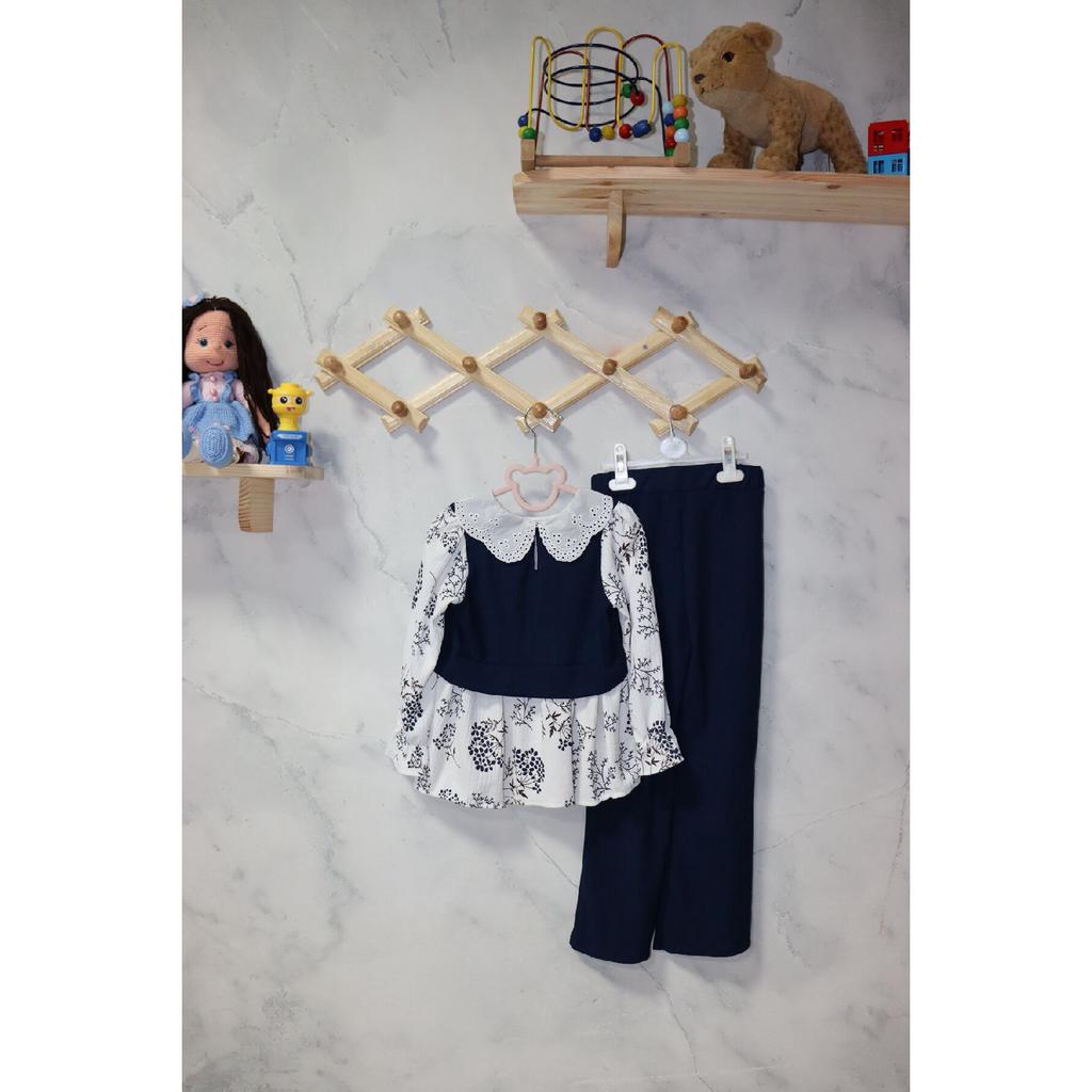 Stilig binærsett for jenter - Blomstermønstret bluse og moderne bukser