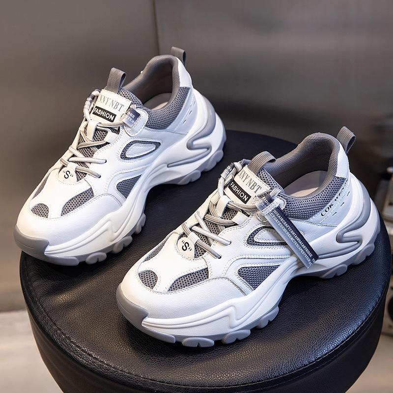 

Leather dad shoes autumn 2025 new platform casual running sports shoes women s height increase versatile shallow mouth women s shoes tide 35 бежевый