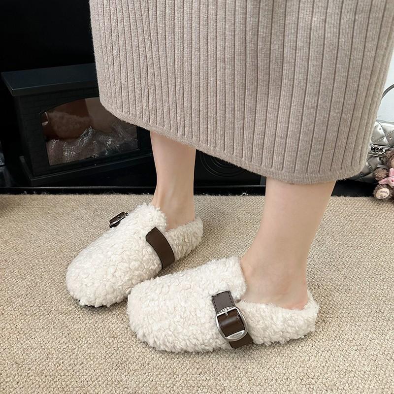 Mao Mao shoes women's outer wear velvet lamb wool beanie shoes autumn 2025 new wool slippers women's flat lazy shoes