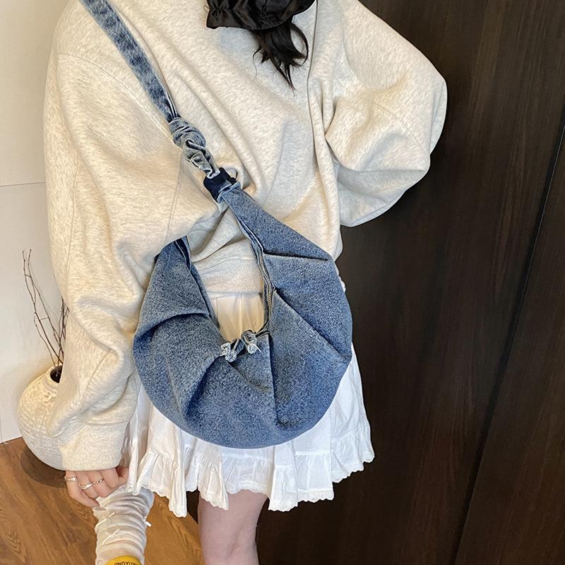 New Large-capacity Versatile Solid Color Bag Women's Casual Nylon Shoulder Bag