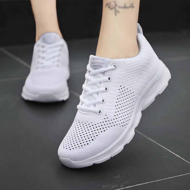Jinjiang spring mesh shoes lightweight soft-soled sports shoes flat heel comfortable mother shoes casual shoes