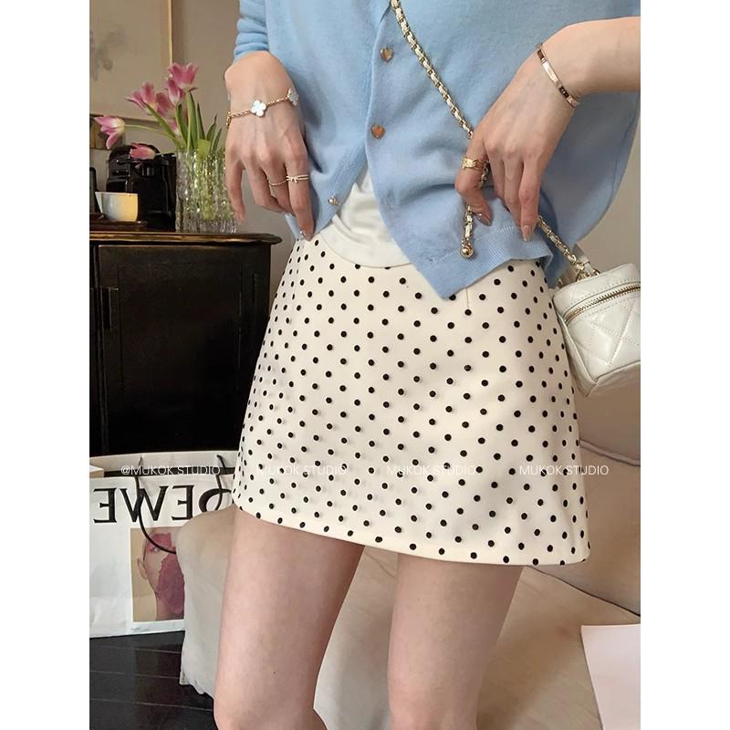 2025 Summer Women's Sweet & Spicy Apricot Polka Dot A-Line Skirt - Hip-Wrapping Casual Mini Skirt