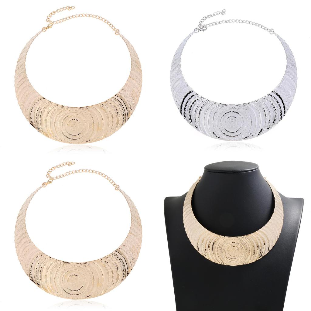 European Metal Inspired Pendant Necklace With Elegant Finish For Gift Women