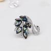 Animal Brooch Female Geometric Shell Pendant With Electroplated Finish For Fashion Accessories