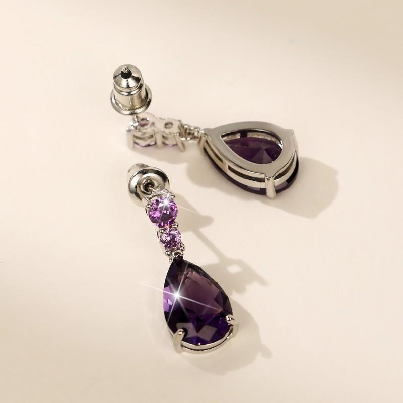 Huitan 2022 Trend Farbige Zirkonia Hängeohrringe für Damen Luxus Mode Vielseitige Ohrringe für Damen Hochzeits Schmuck