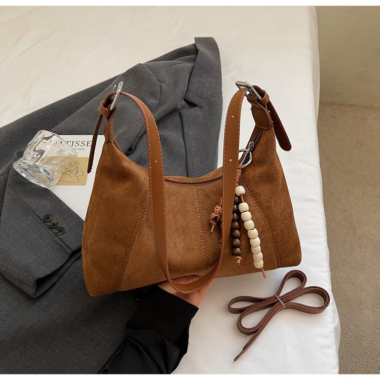 Fashion bag women's 2025 new commuter underarm bag casual messenger bag large capacity retro tote bag tide