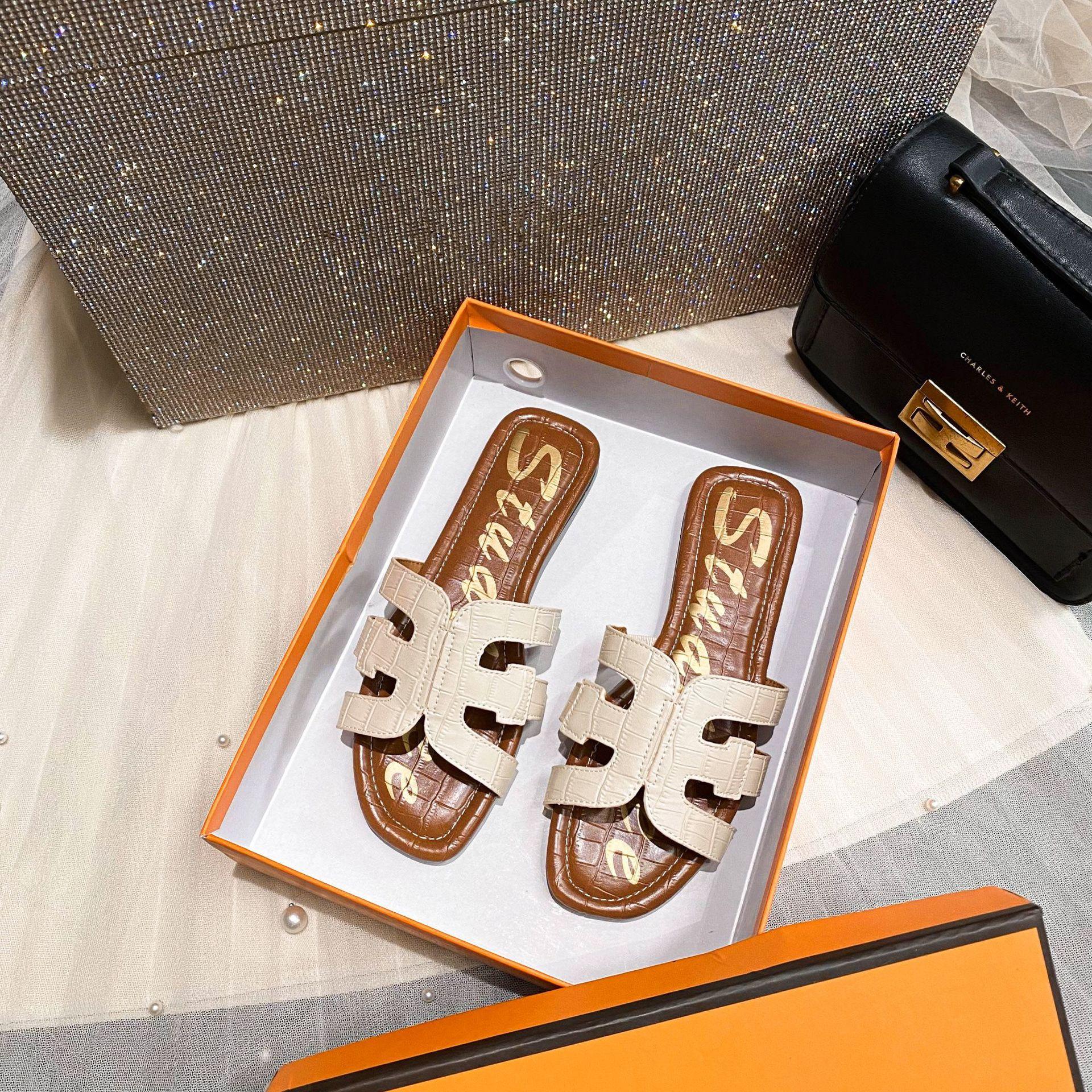 

Шлепанцы на плоской подошве женские летние модные французские женские юбки для выхода на пляж сандалии с одной перемычкой 40 абрикосовый