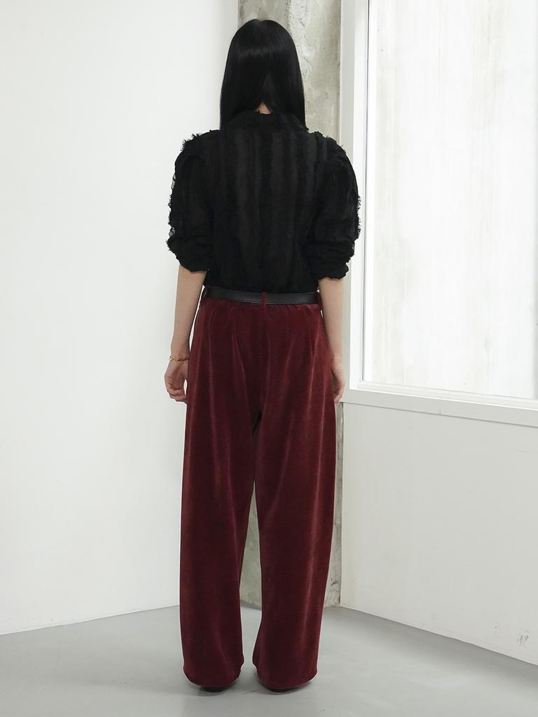 MUSE BY ROSE Maren Matte Velvet Wide Pants (Red)