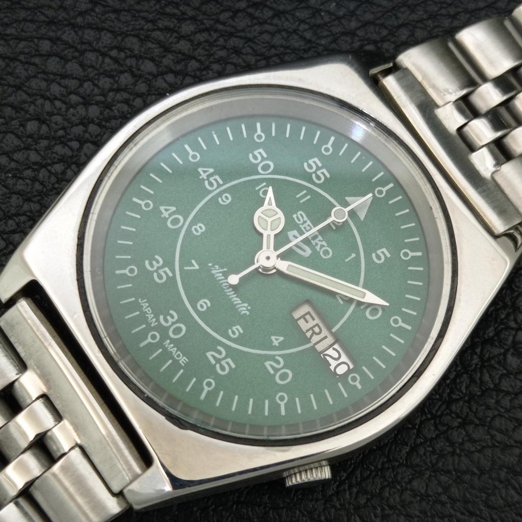 GENUINE VINTAGE SEIKO 5 AUTOMATIC 7019A JAPAN MENS GREEN DIAL WATCH A708718-1