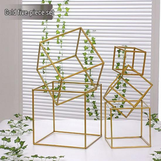 Wedding Iron Art Aisle Markers: Square Frame Flower Column Ornaments