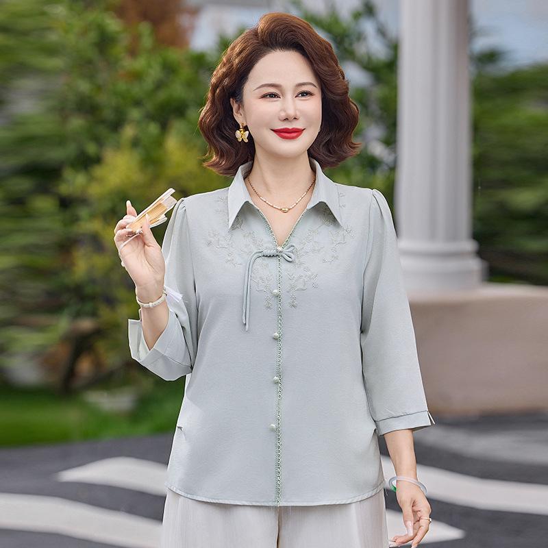 Middle-aged Mom's Casual Three-Quarter Sleeve Top - 2026 New Style
