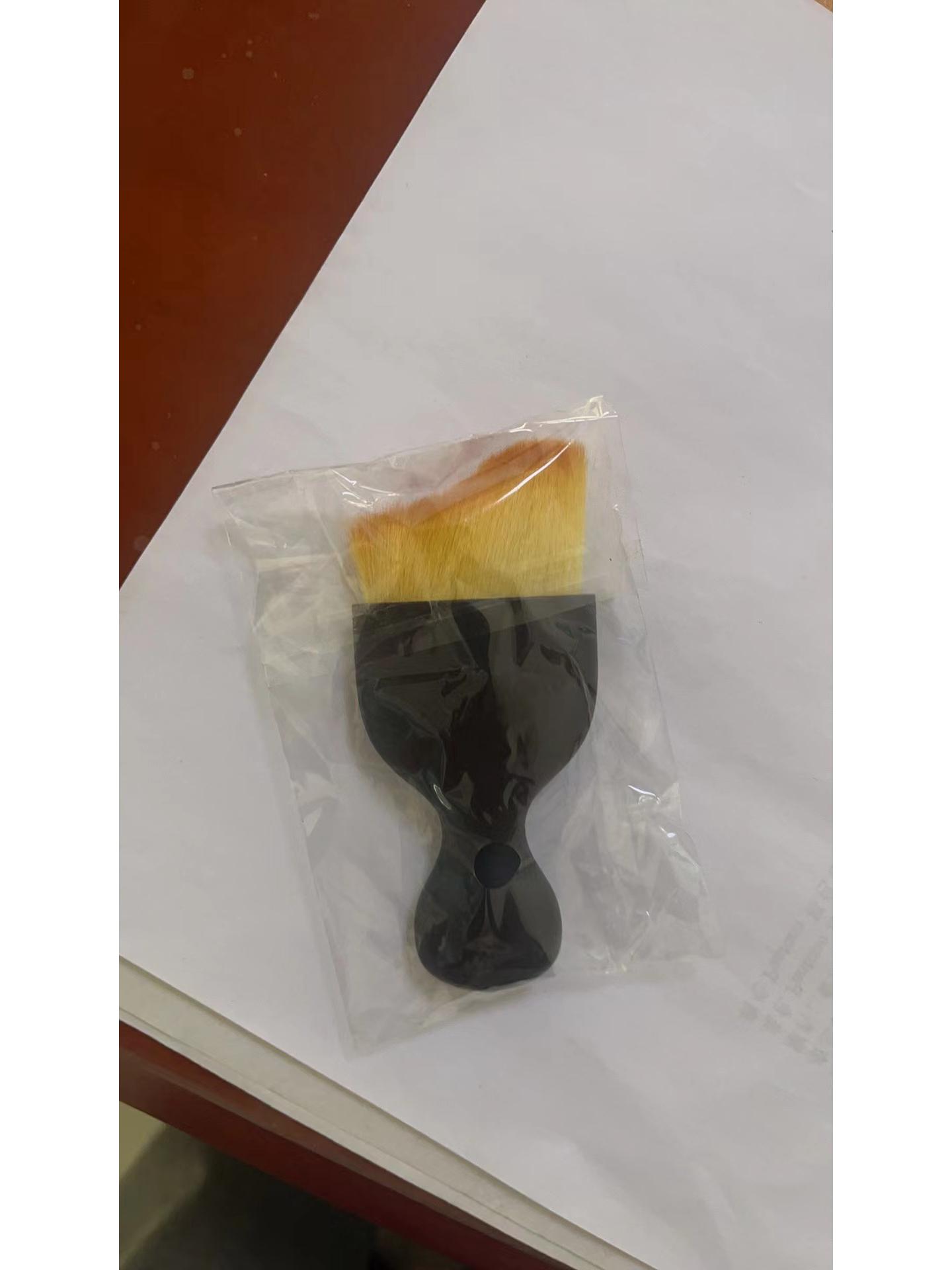 

Car Interior Air Vent Dusting Brush & Gap Cleaner