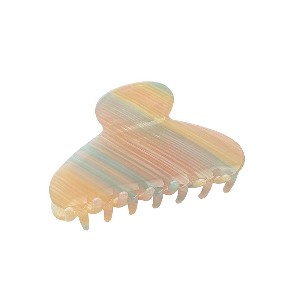 Chic Medium Hair Claw Clip In Acetate Material For Effortless Everyday Hairstyles