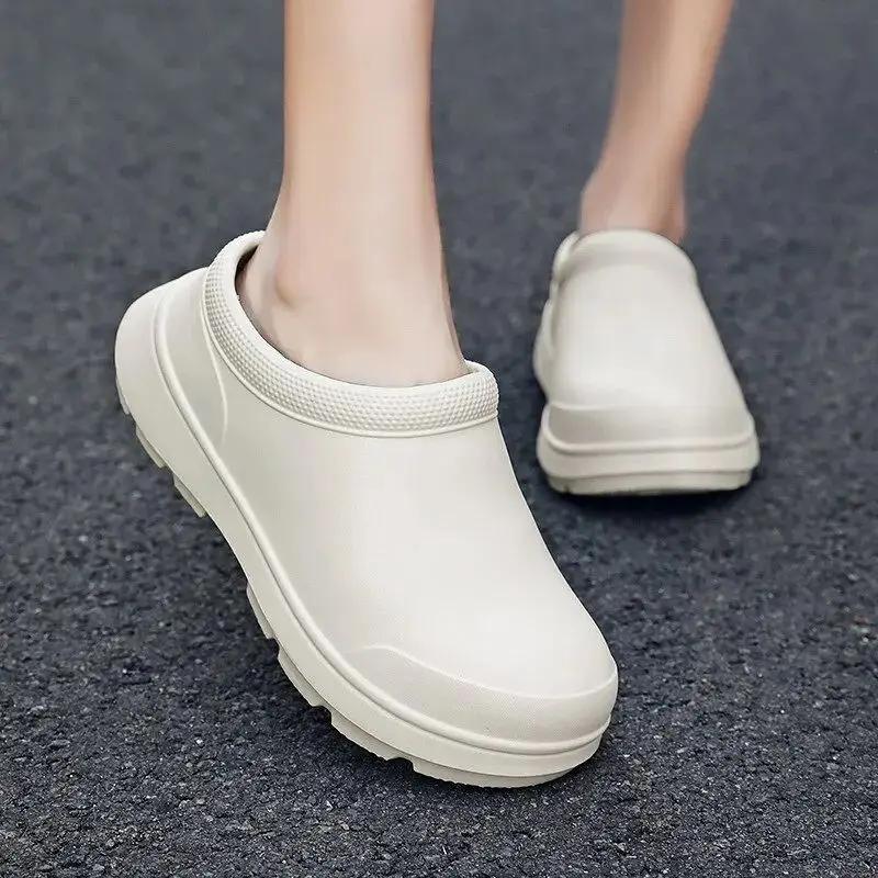 Oil-proof Women's Chef Shoes Non-slip Men's Safety Shoes Soft Waterproof Work Shoes Women's Sandals Spring and Autumn Rain Boots