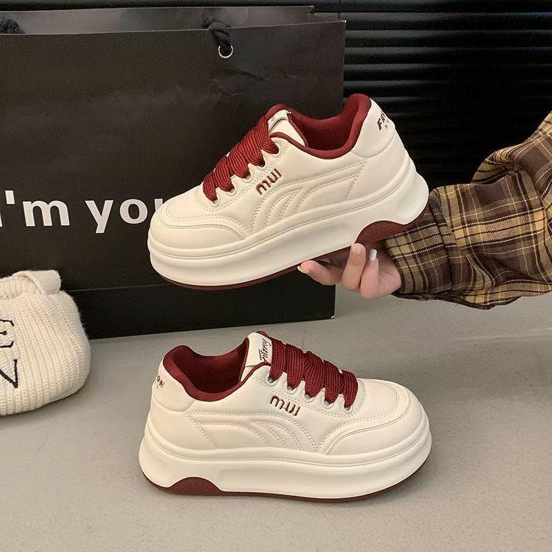 Fashion Platform Sports Casual Shoes Women's 2025 Spring New Versatile Round Head Leather White Shoes Heightening Women's Board Shoes