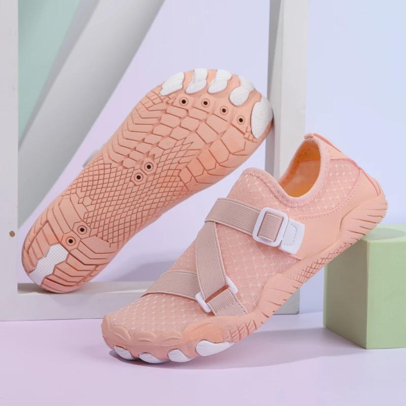 

Quick-Dry Men Wading Shoes Women Water Shoes Breathable Aqua Upstream Antiskid Outdoor Sports Wearproof Beach Sneakers 47