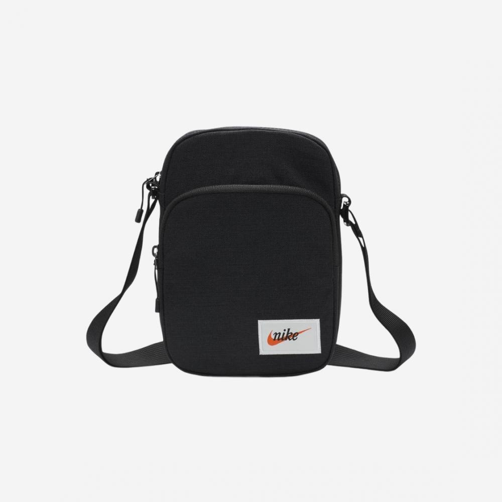 

Сумка для мелких вещей Nike Heritage 4L, черная