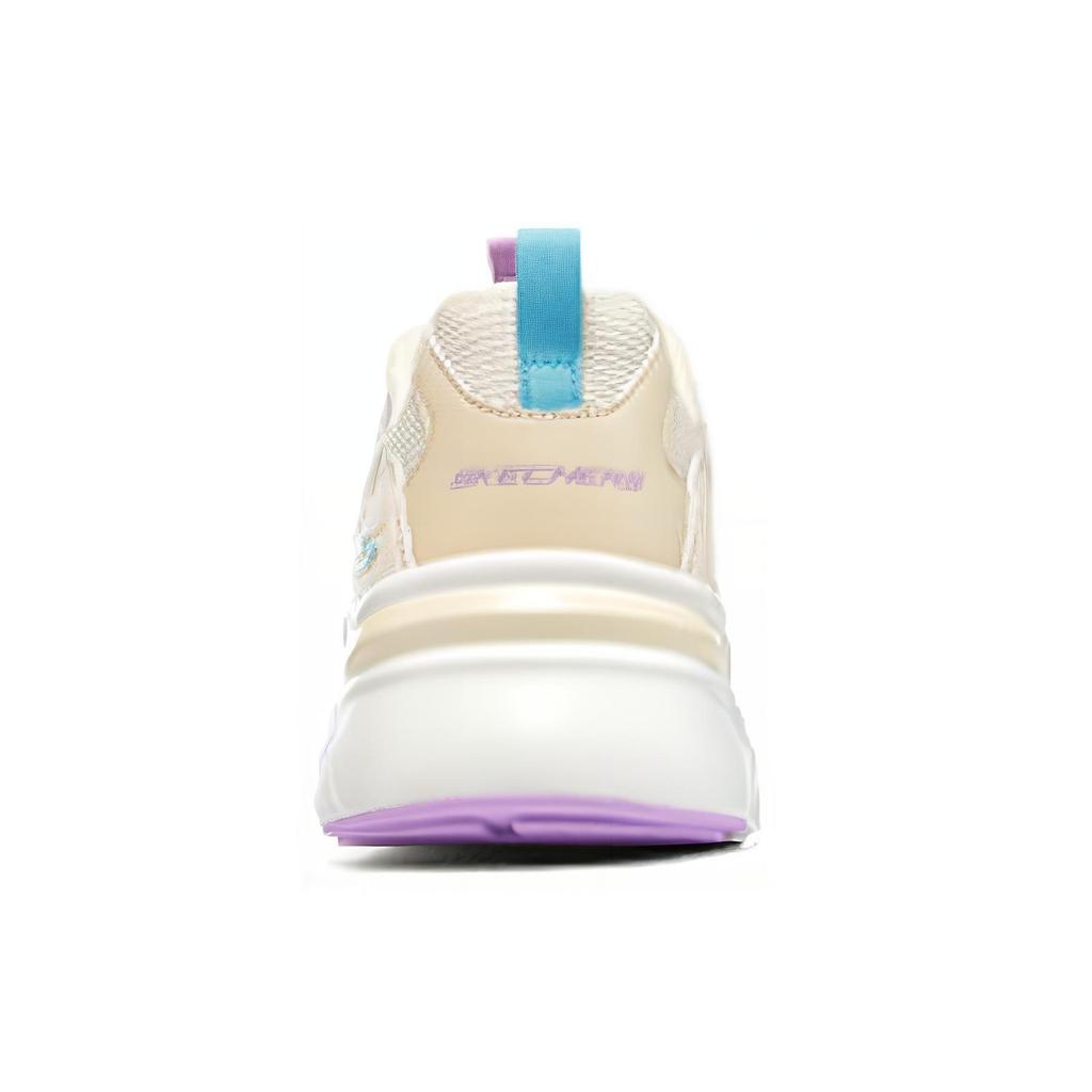 Skechers D'LITES Macaron, Butter Macaron Low Top Chunky Sneakers Women's Light Yellow 117356-NTMT