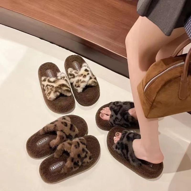 Thick Bottom Heightened Leopard Print Fluffy Slippers Women's Autumn and Winter New Design Sense Niche Cross Casual Cotton Slippers Tide
