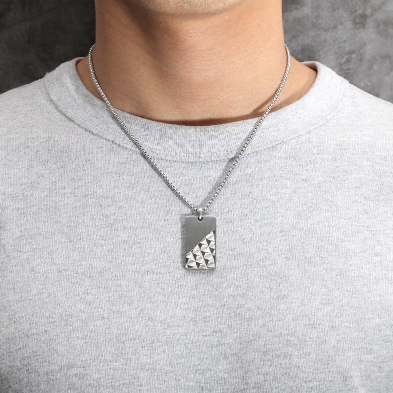 

PYRAMID DOG TAG NECKLACE stainless steel pyramid tag pendant necklace with box chain