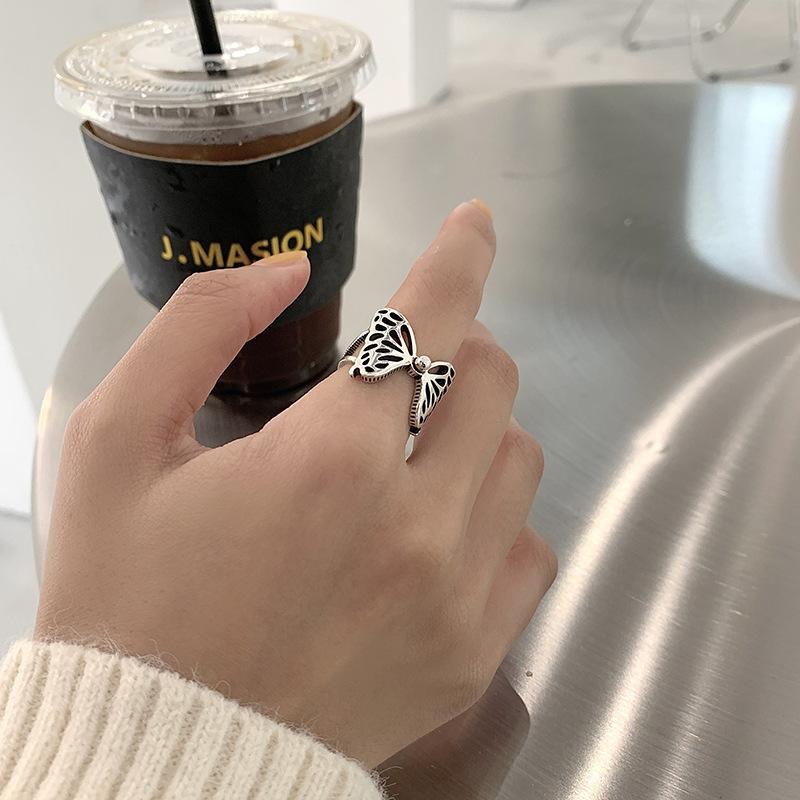 Adjustable Size Art Deco Geometric Ring Retro Simple Skeleton Butterfly Ring Exaggerated Fashionable Niche Ins Wind Senior Sense Ring Female