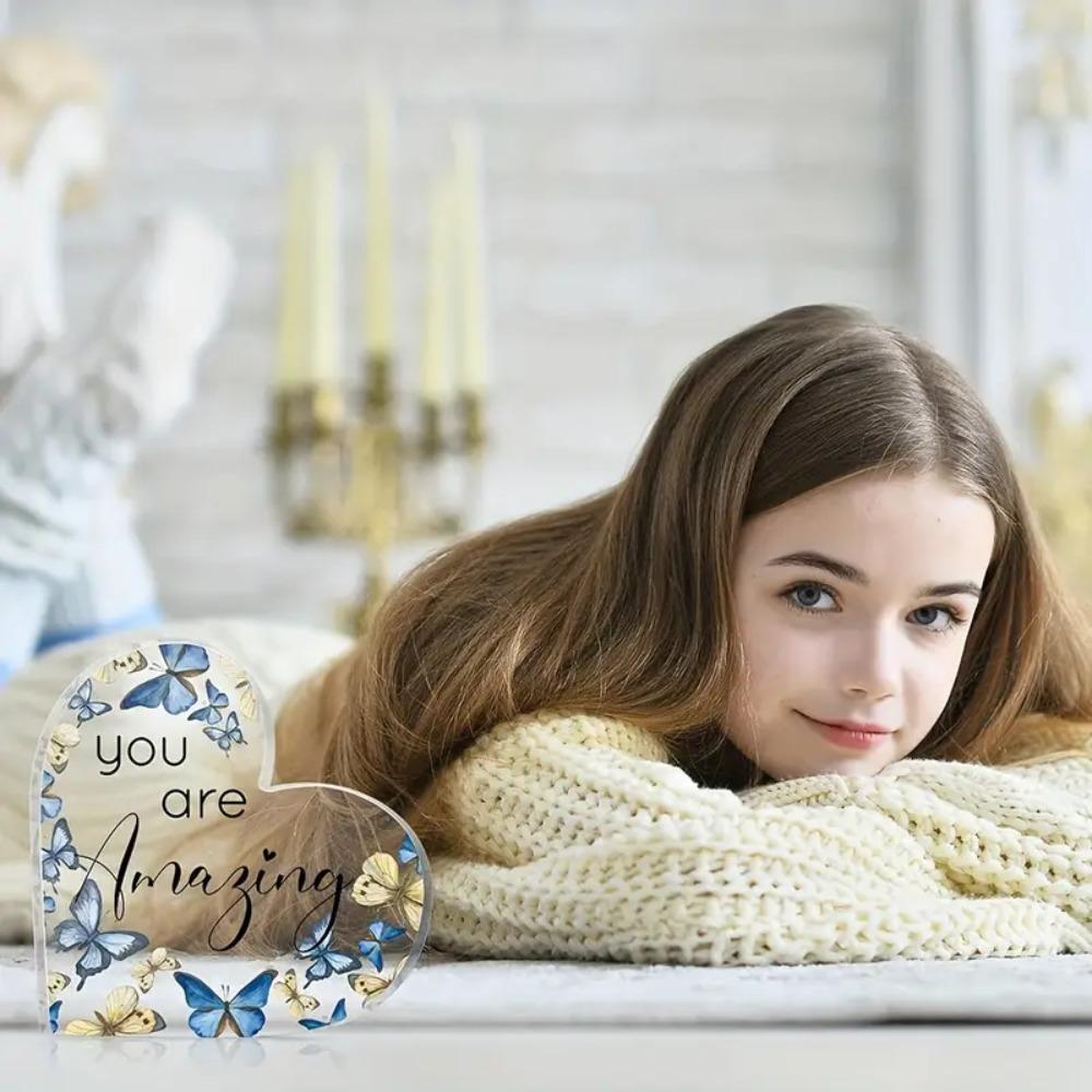 

Cute Transparent Letter Ornaments Exquisite Family Desk Ornaments New Year