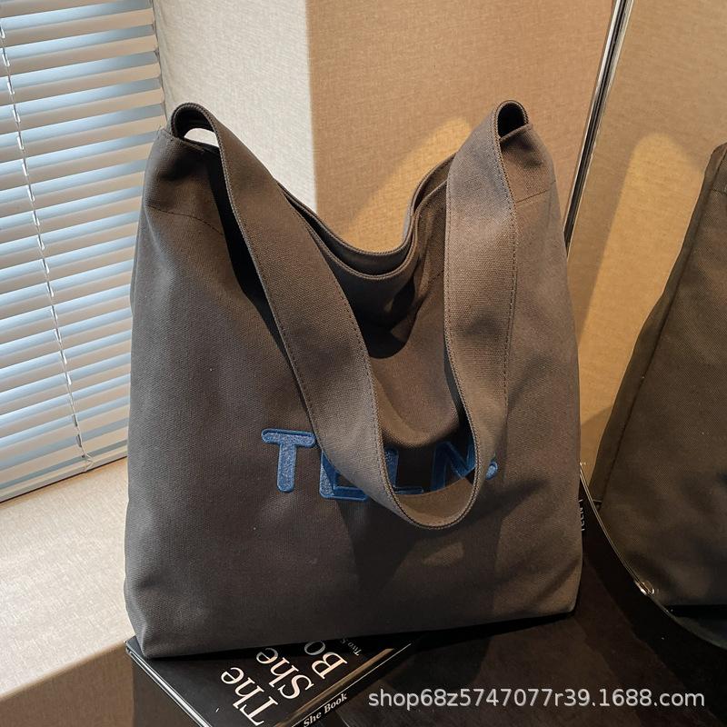 Shoulder bag, women's printed canvas bag, street large-capacity student bag, casual literary trendy brand canvas bag