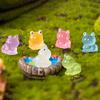 1 Stück Mini Fluoreszierender Kleiner Frosch Ornament Miniatur Winziger Frosch Puppenhaus Dekor