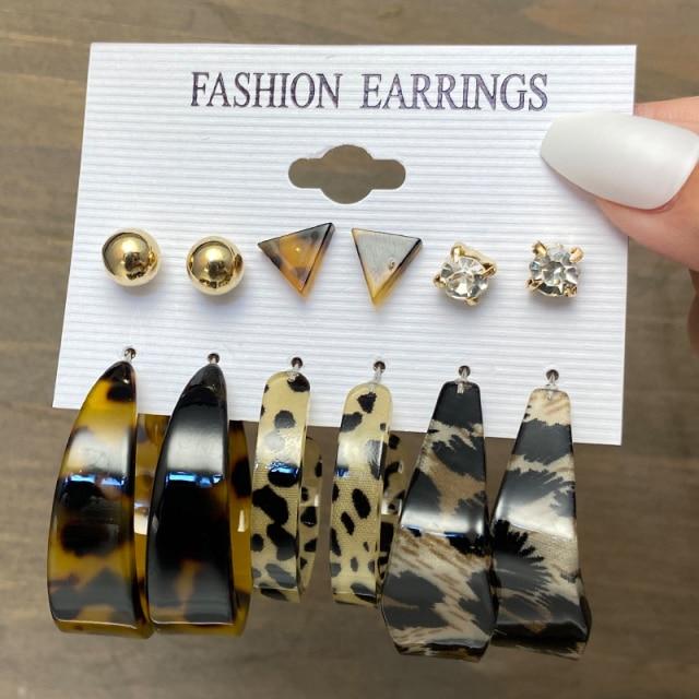 17KM Trendy Metal Pearl Stud Earrings Set for Women Vintage Gold Color Round Square Earrings Set of Earrings Gifts Jewelry