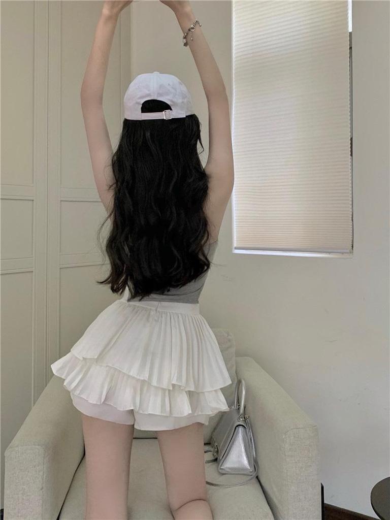 Women's Vintage Pleated Double Layer Mini Skirt - White, Slimming, Sweet, Fluffy Summer Skirt