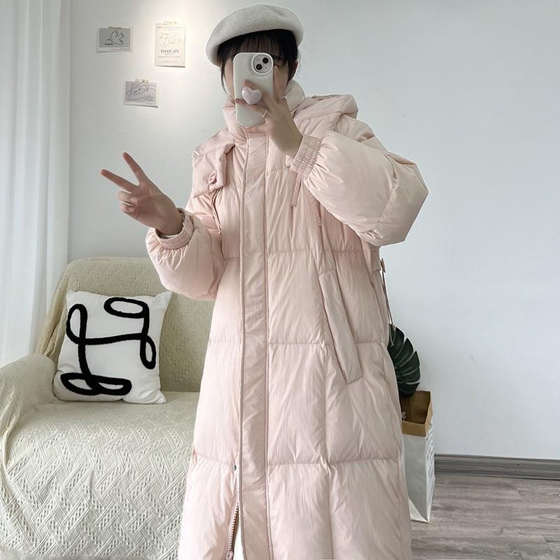 

Длинный пуховик из белого утиного пуха с высокой посадкой женский 2025 новый утолщенный с капюшоном милый теплый свободный прикрывающий бедра выше колена S