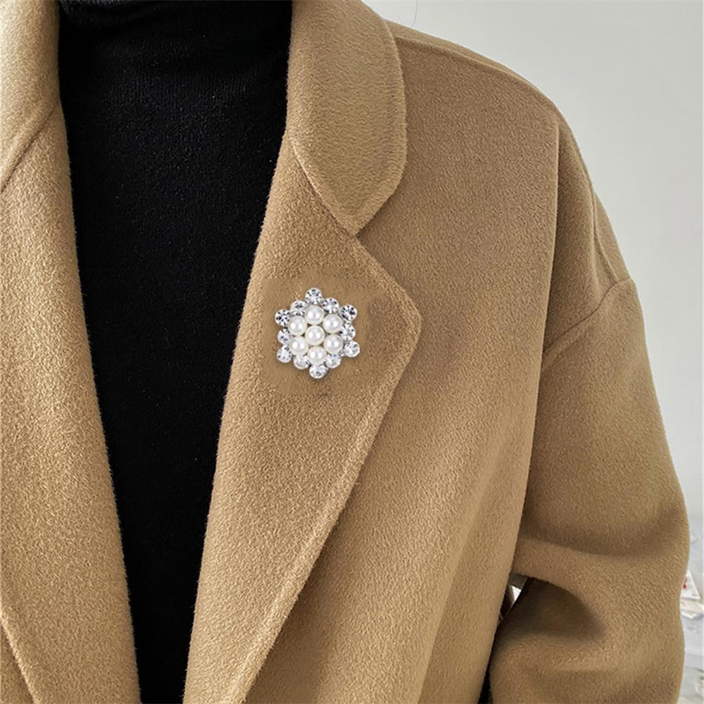 1PC Pearl Brooch Flower Brooch Women's Flower Brooch Clothing And Accessories
