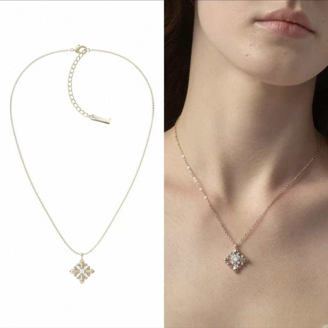 Three Horizontal Same Style  Lao Qianfeng Iris Plain Chain High Sense Clavicle Chain Niche Design Necklace Female