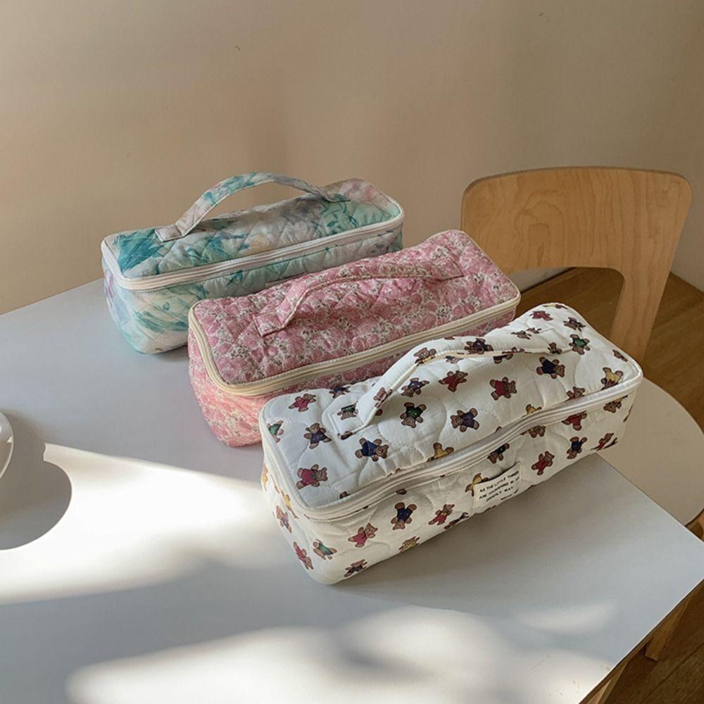 Quilting Cotton Hair Dryer Storage Bag with Handle Large Capacity Carrying Case Dustproof Soft Curler Storage Bag for Travel