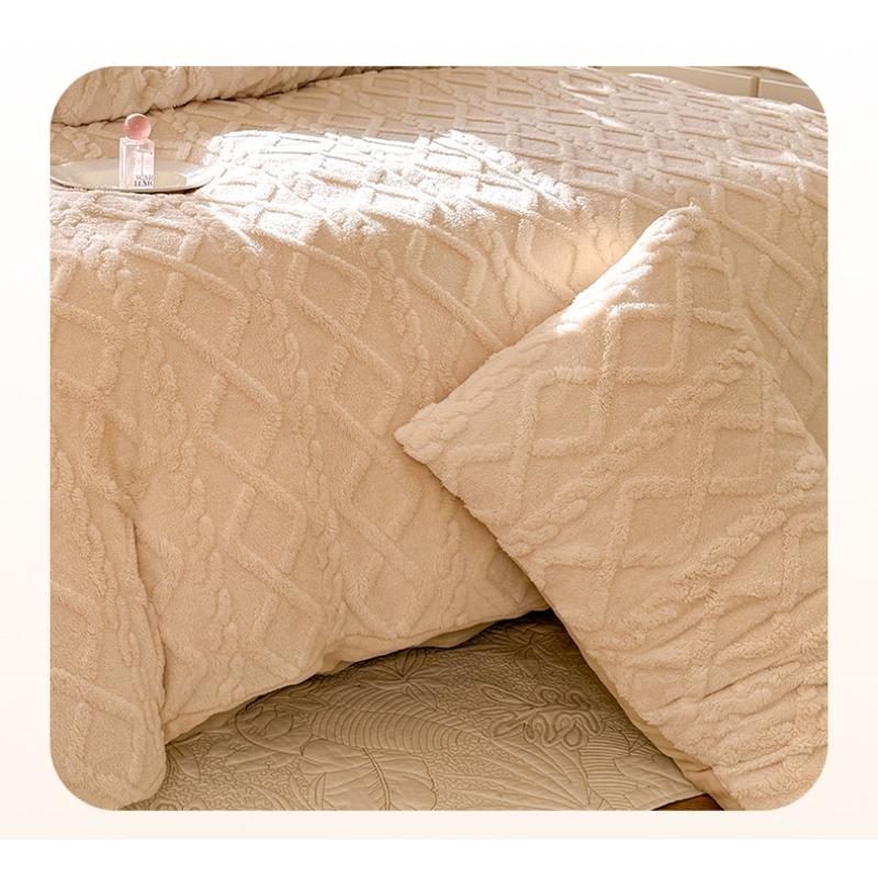 2025 new Tafu fleece milk fleece warm pillowcase autumn and winter thickened household pillowcase comfortable, skin-friendly