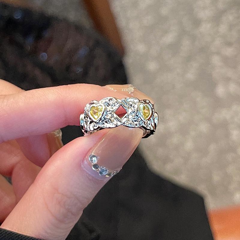 Sophisticated Copper Adjustable Ring With Eyecatching Colorful Zircon For Stylish Ladies