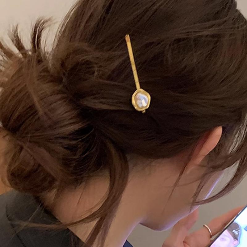 1PC Korean Style Simple New Irregular Shaped Pearl Barrettes Alloy Forehead Bang Clip Exquisite Side Clip Hairpin for Women