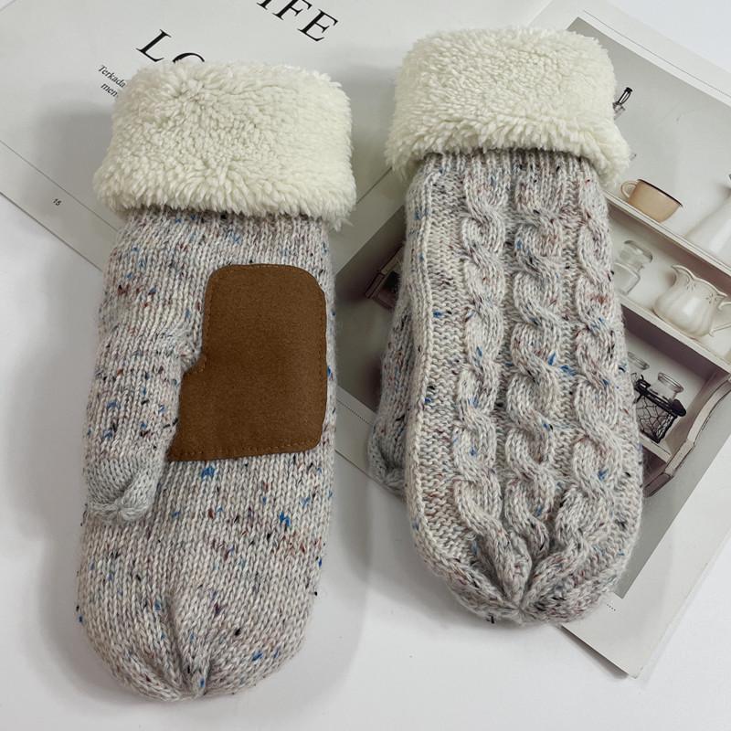 Unisex Touchscreen Knit Wool Gloves: Windproof, Warm, Velvet-Lined Mittens for Autumn/Winter Outdoors
