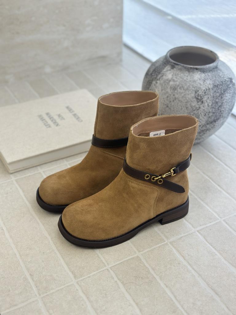 Belt buckle Martin boots women's 2025 autumn new platform cowboy boots retro thick heel locomotive short boots stacking boots