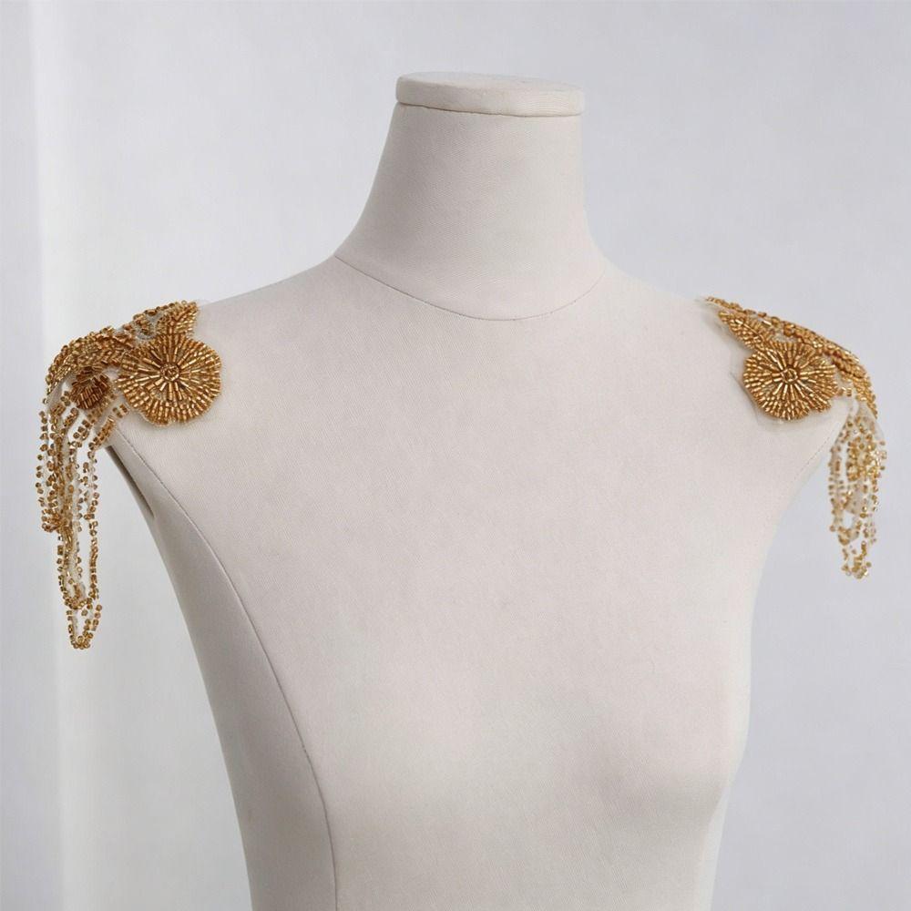 Pearl Embroidery Shoulder Ornaments Handmade Three-Dimensional Bead Beaded Epaulets Gold Embroidery Diamond Binding Beads