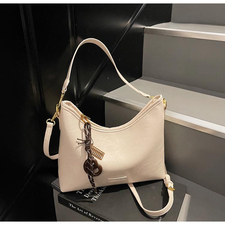 IELGY Ladies Messenger Bag Summer All-Match Retro One-Shoulder Underarm Bucket Bag