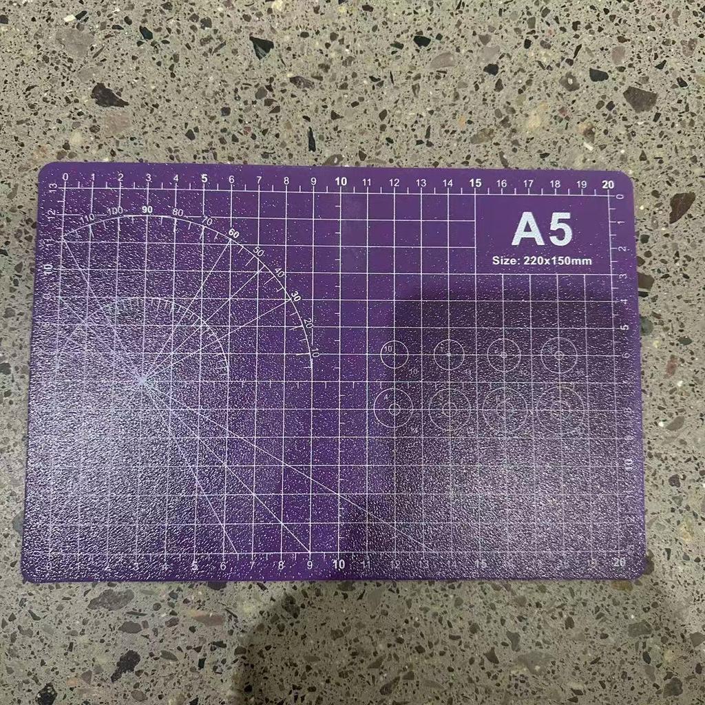 Umweltfreundliche A4 Schneidematte 2,3 mm - Handgefertigte Kunst- und Gravurplatte, verschiedene Stile verfügbar
