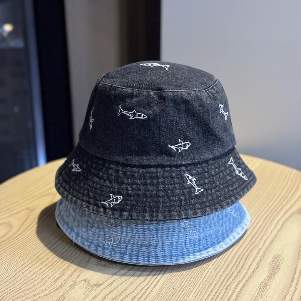 2026New trendy denim bucket hat for women, spring and autumn, washed vintage with letter embroidery, versatile outdoor sun protection hat