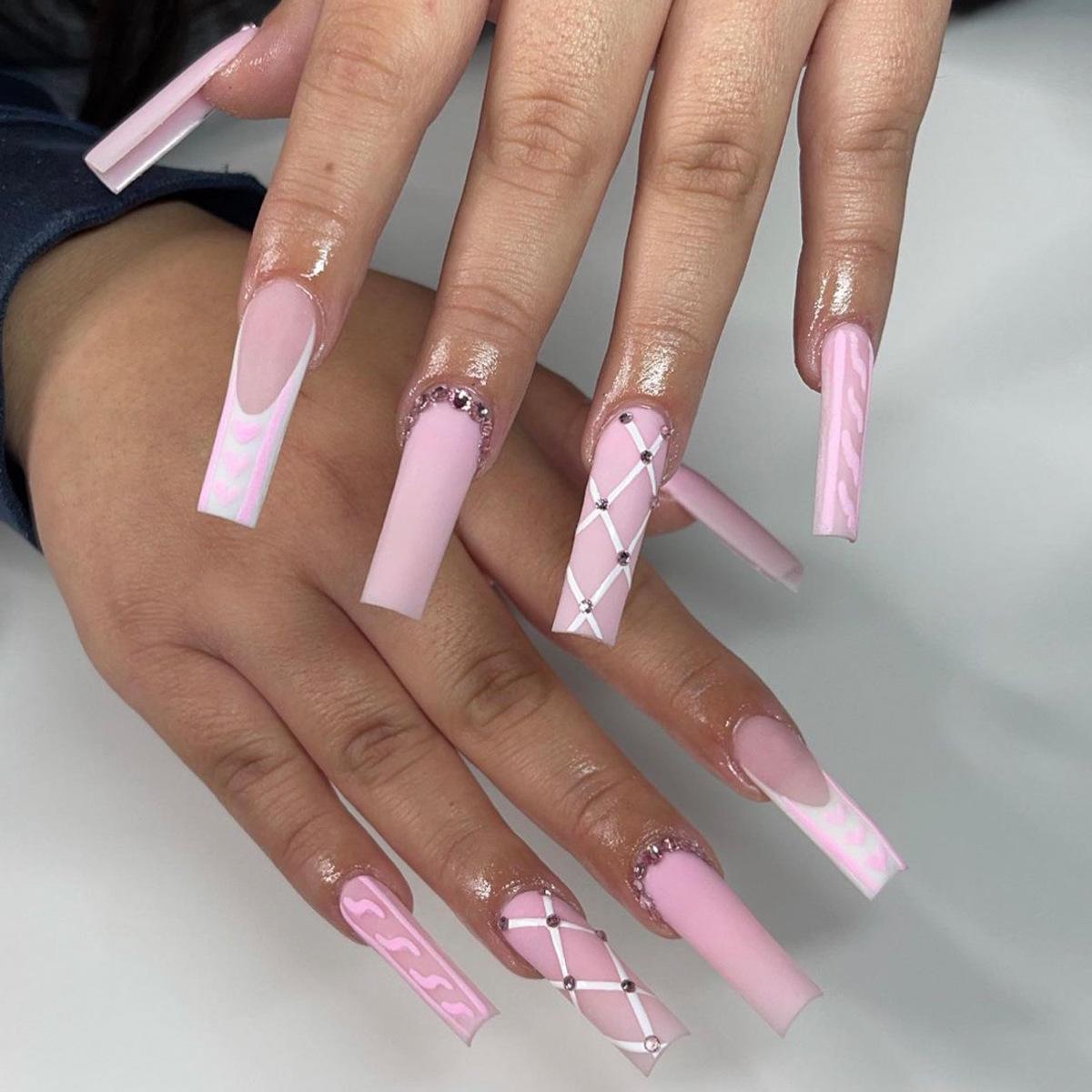 

European and American Heart Extra Long Wearable Plaid Manicure Nail Pieces