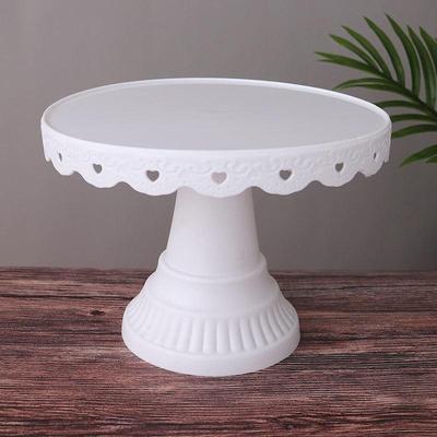 Weißer Kuchenständer im europäischen Stil für Hochzeiten & Partys