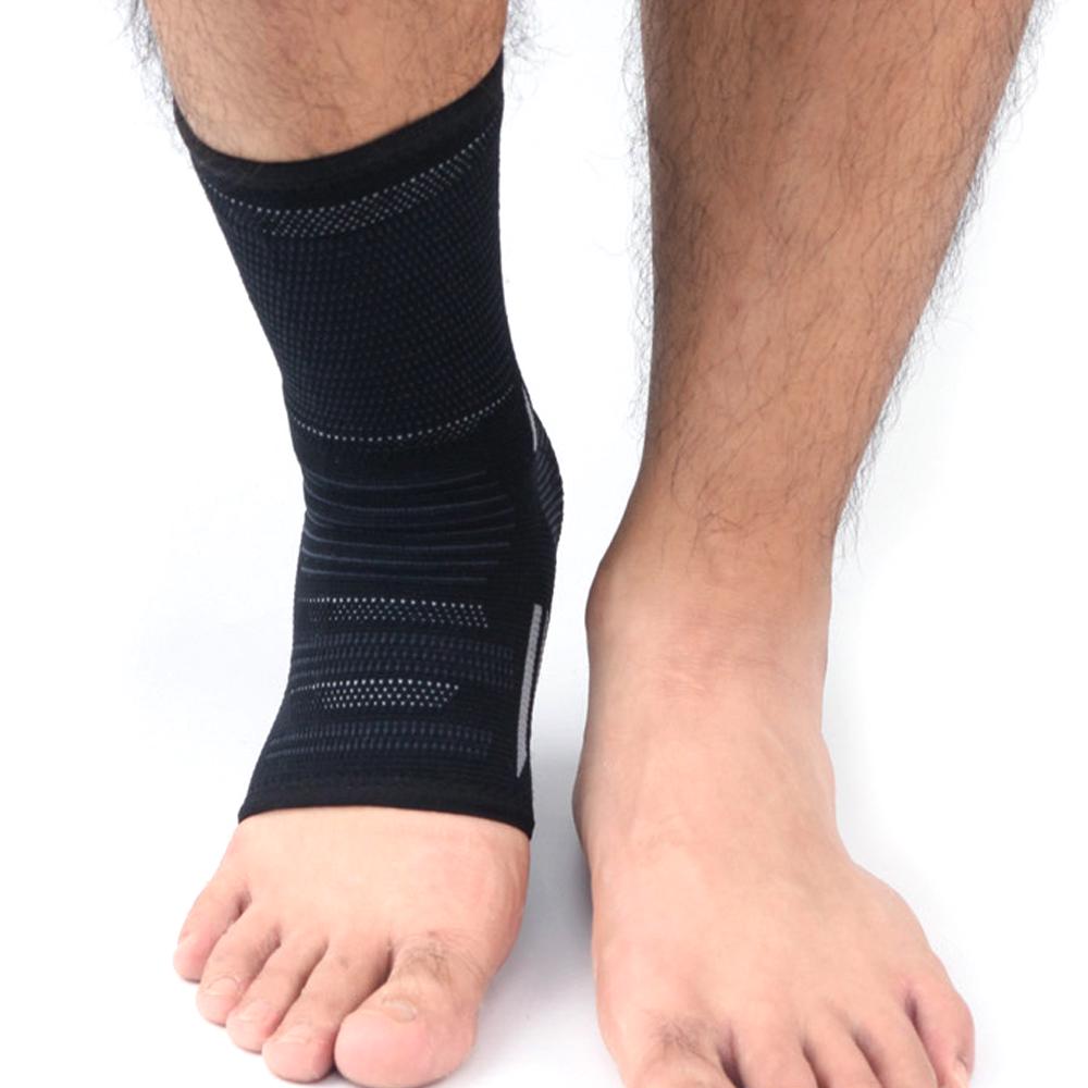 1Pcs Ankle Brace Breathable Ankle Support Comfortable Ankle Stabilizer with Compression Wrap Support Suitable for Men & Women